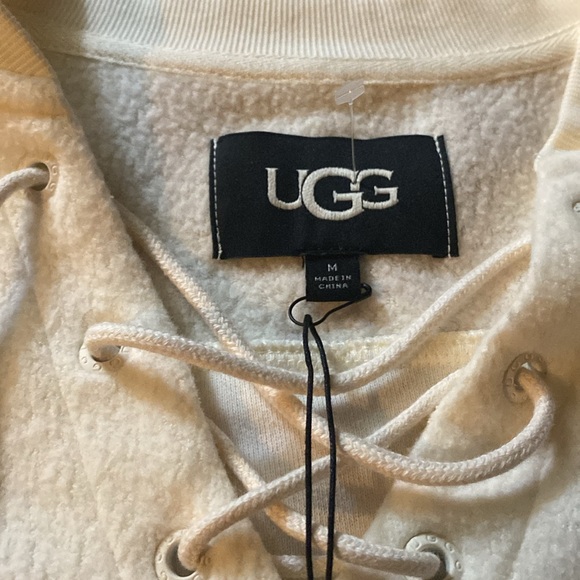 UGG KIYAH MIXED SHORT SLEEVE TOP - Picture 3 of 7